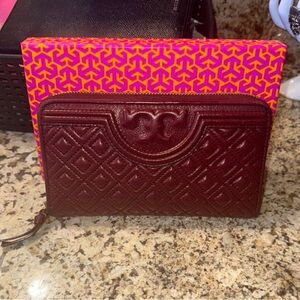 Tory Burch Quilted Maroon Wallet w/ BOX